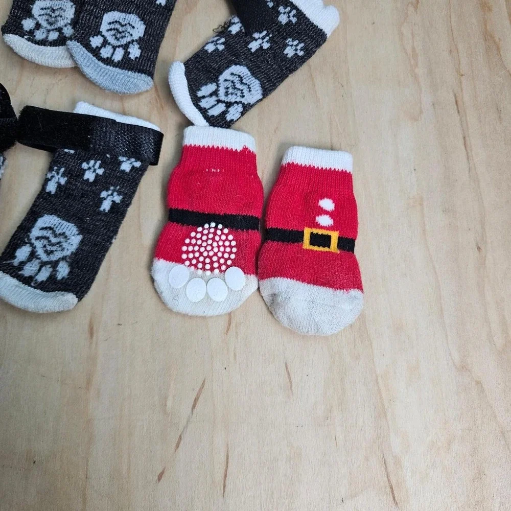 Dog Socks Bundled Lot Small Non Slip Paw Grip Pet Puppy Christmas Gray Red
